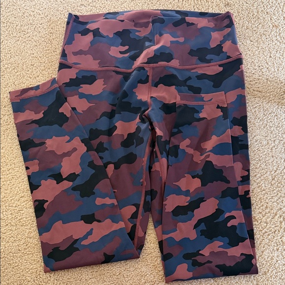 lululemon women’s size 12 - Picture 2 of 4